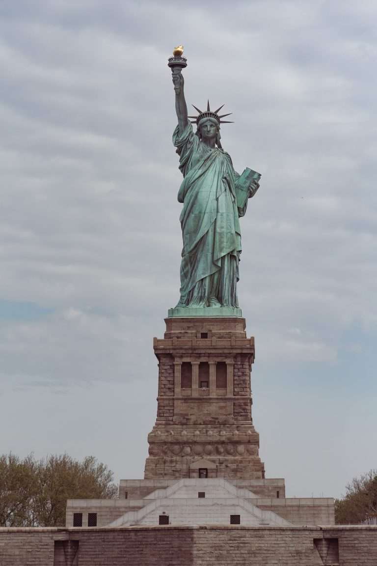 la Statua della Libertà come simbolo di una nuova vita