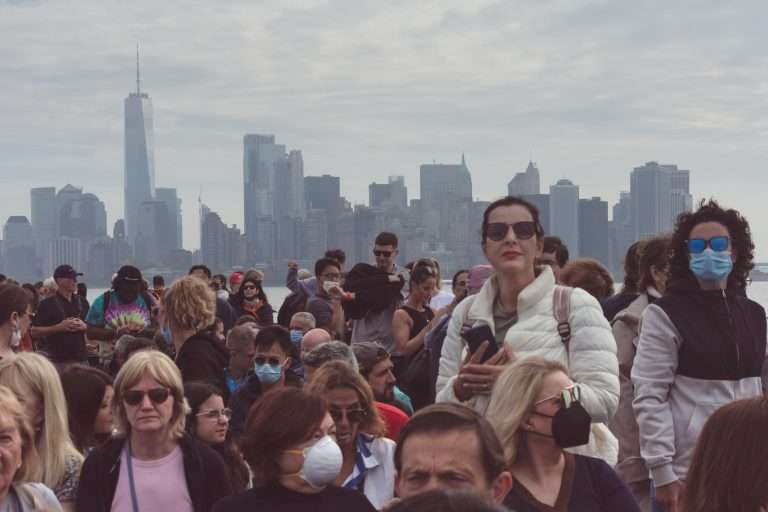 Un pezzo di mondo sulle acque della baia di New York