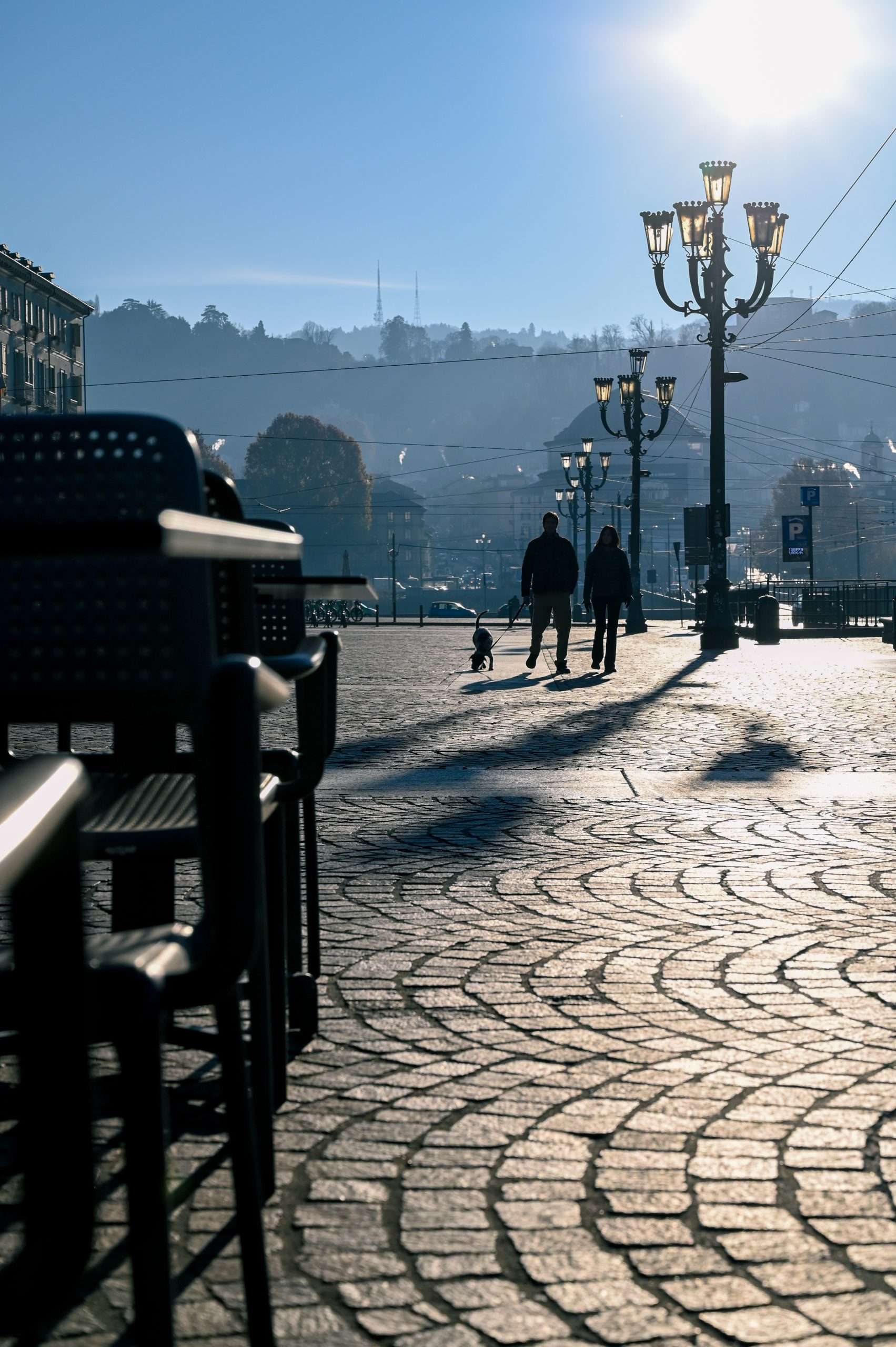 Street Photography: scrivere con la luce dura composizione fotografica Daria Piccotti